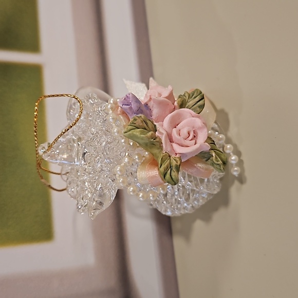 Shabby Chic spun glass jug pitcher roses pearls ornament decor Christmas Mom - Picture 4 of 5